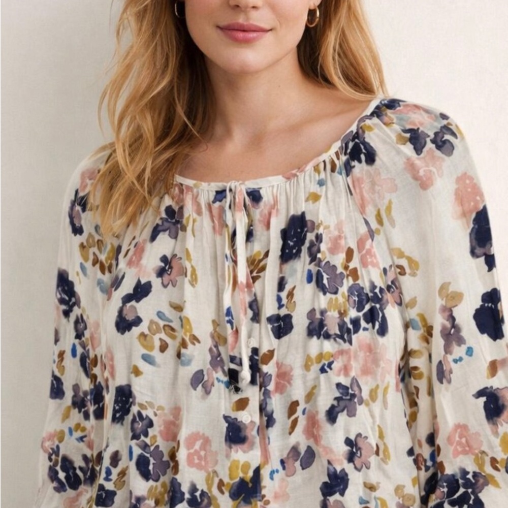 Lucky Brand boho chic Cream Floral Tie-Neck Peasant Blouse with Pink and Navy